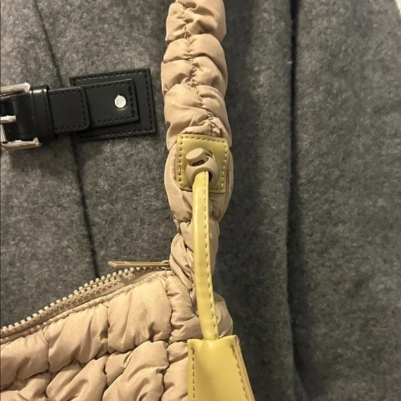 NWT Simply Southern Elegant Quilted Shoulder Bag in Tan - Picture 5 of 7